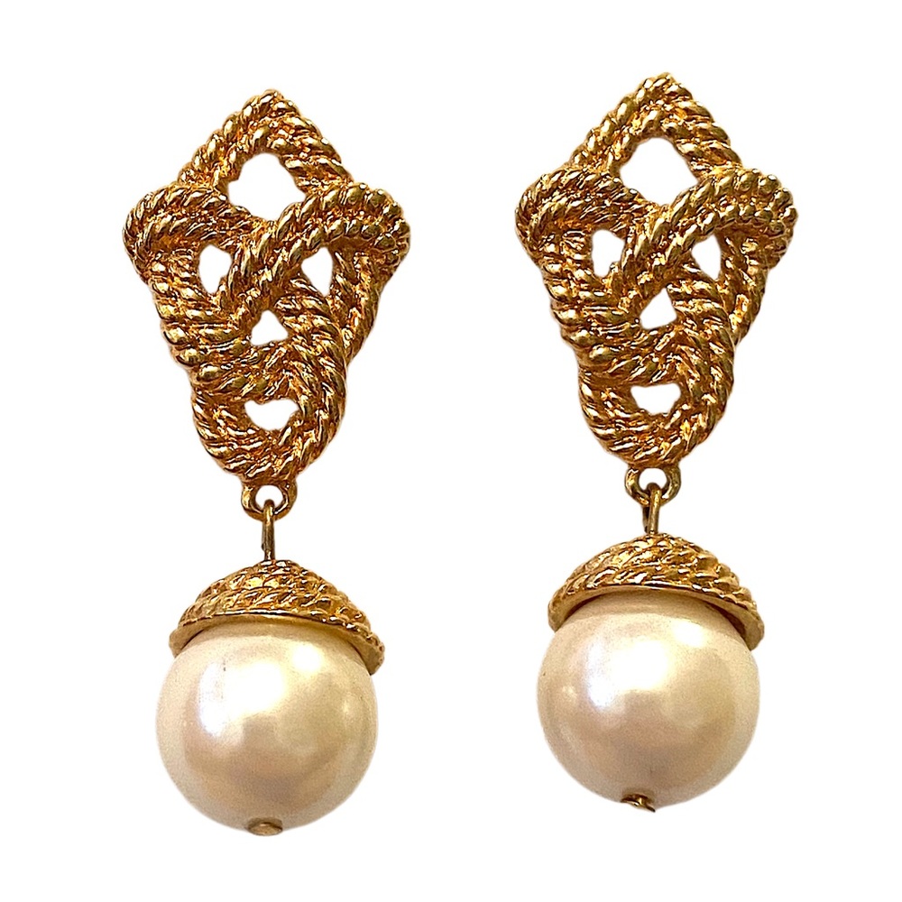 AVON Vintage Pearl Gold Earrings
